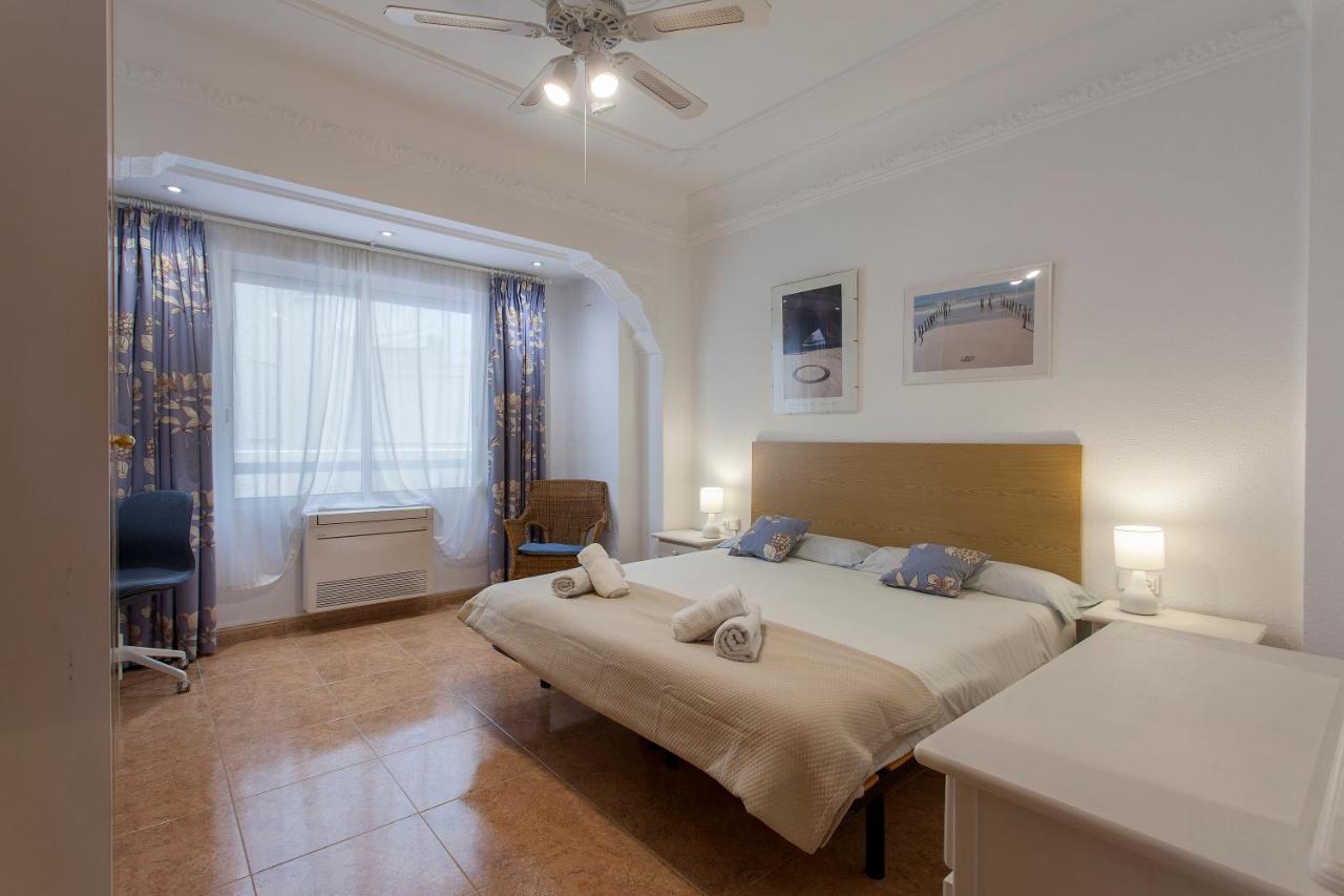 Apartment Near The Marina, Valencia Exterior foto
